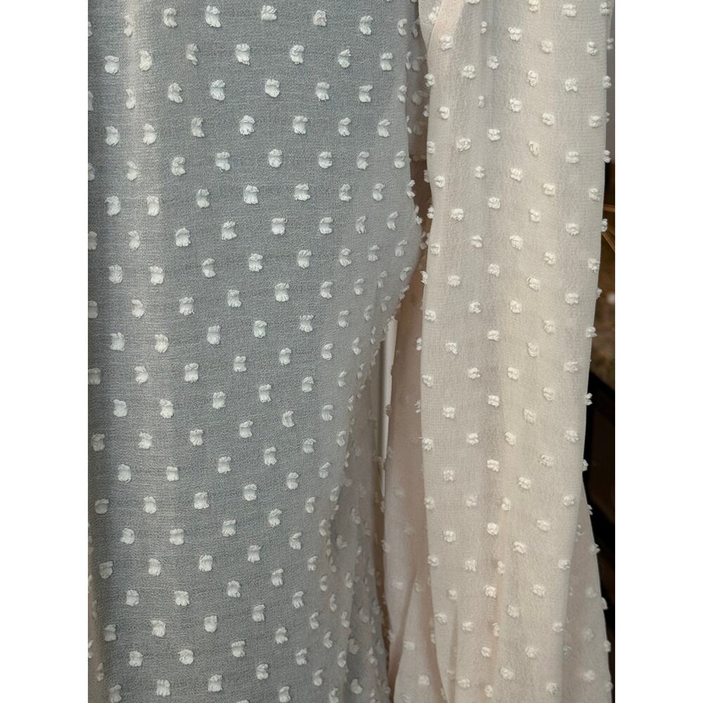 New ~ ADRIANNA PAPELL ~ Swiss Dot Tie Neck Long Sleeve Top Size XS - Picture 4 of 6